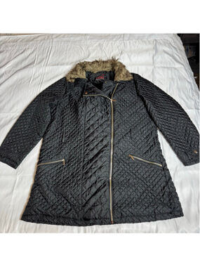 Women’s Yoki Black Quilted Jacket 2x